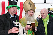 Guinness Braumeister John Hudson(li.), Erich Lejeune (re) (Foto: Martin Schmitz)